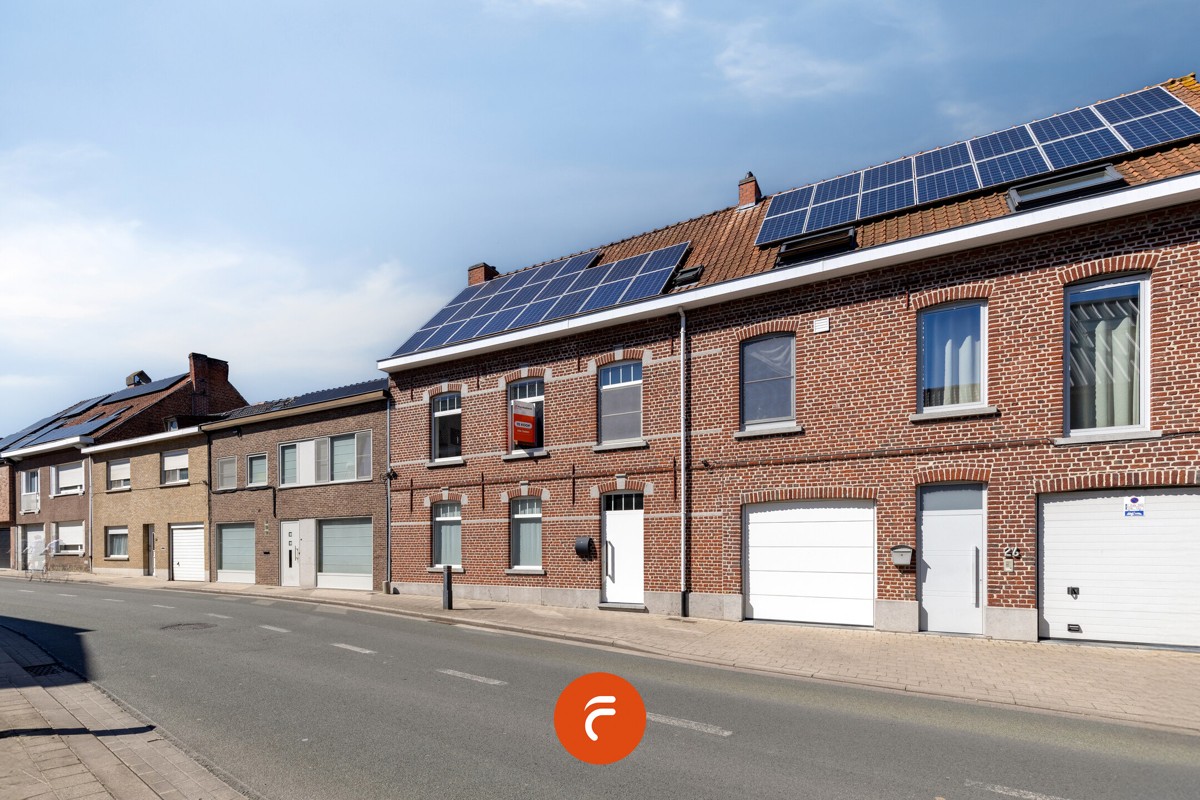 Uiterst ruime gezinswoning met tuin en garage - foto 4