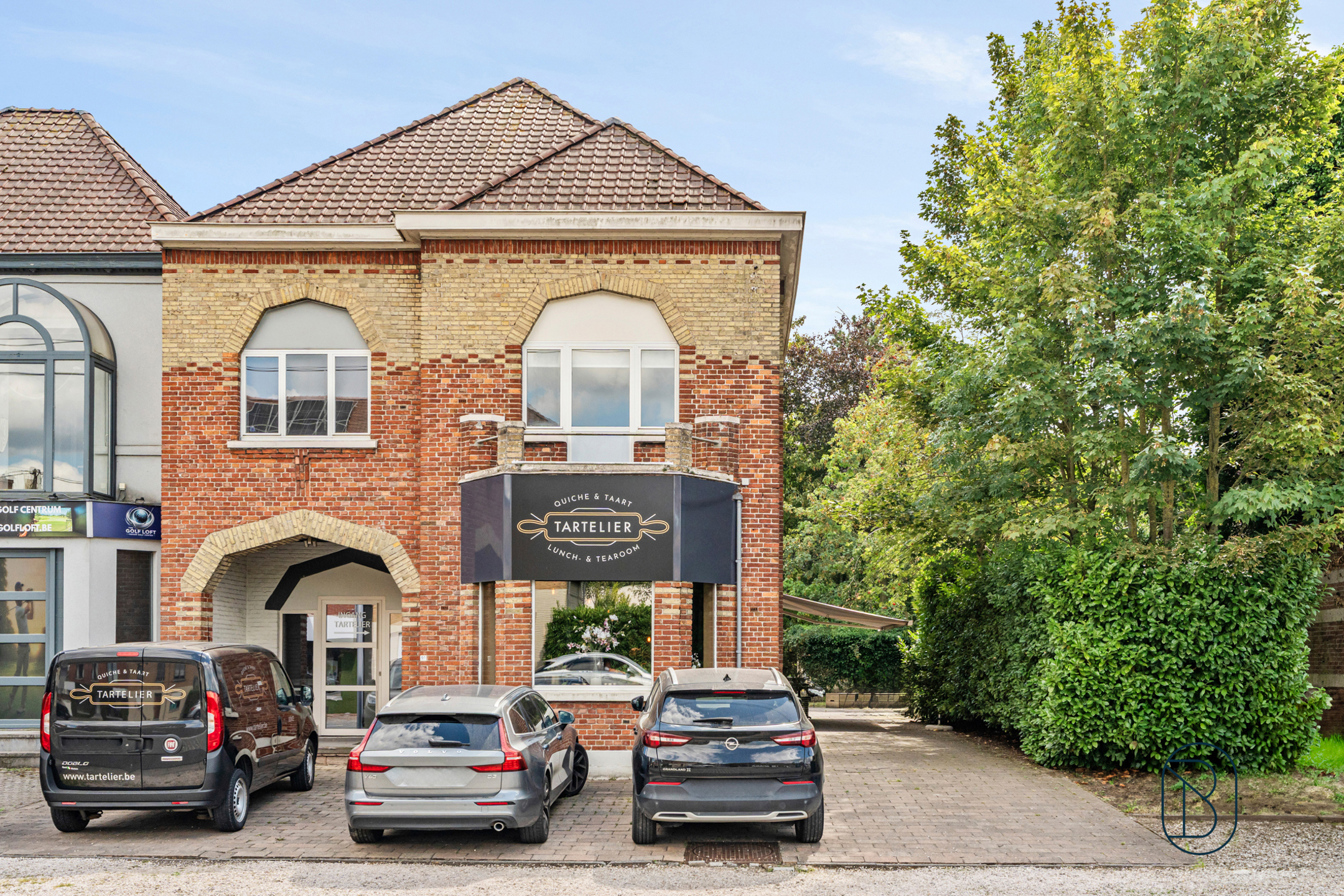 Topgelegen verhuurd handelspand met appartement. - foto 1