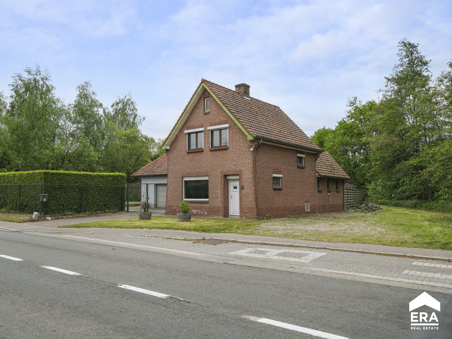 Maison à vendre à Pelt avec 4 chambres - photo 2