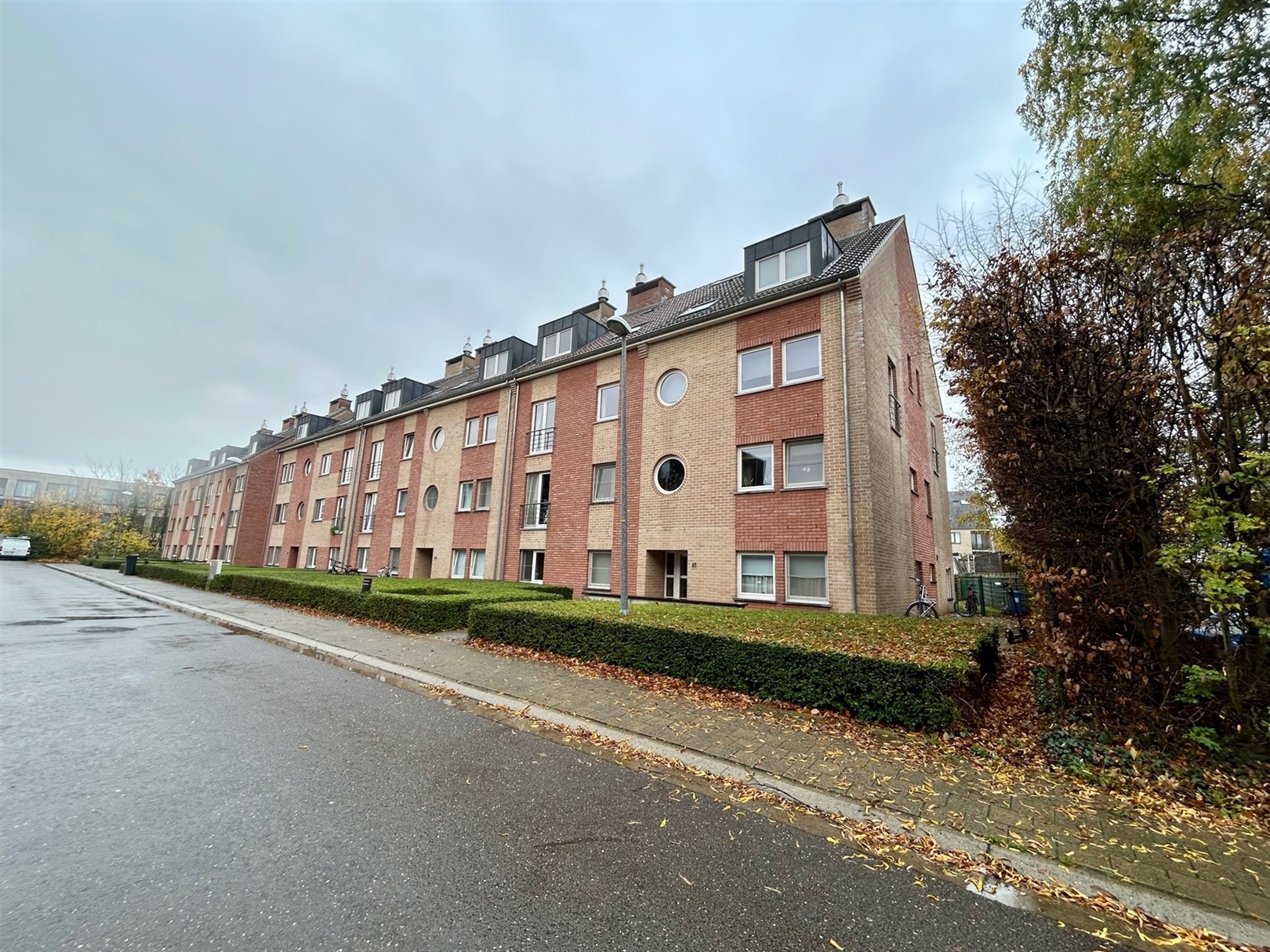 Welgelegen appartement met 2 slpks te huur - foto 3