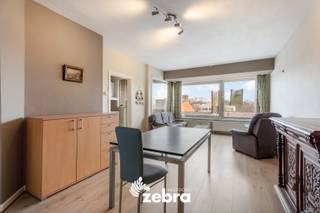 Dit eigendom bevindt zich vlakbij de markt van Roeselare. Een uitstekende locatie voor iedereen die houdt van deze bruisende stad. Het appartement is...