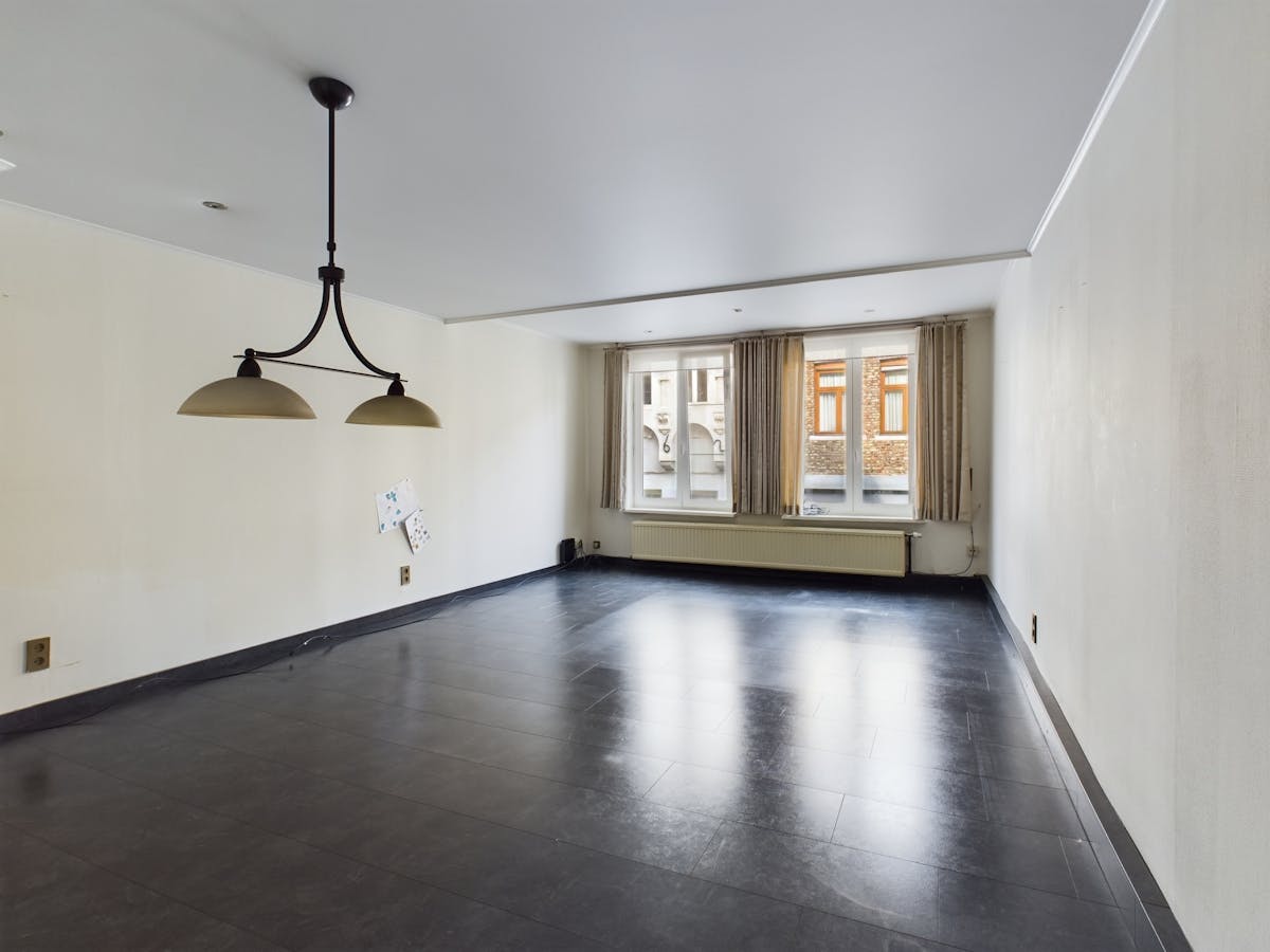 Investment property on the shopping street in Maaseik - photo 5