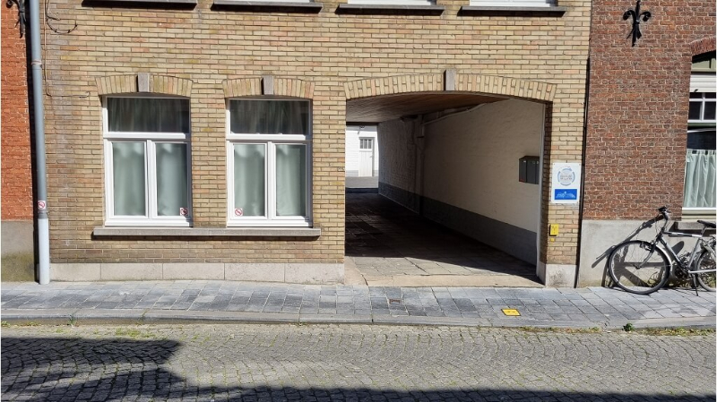 Garagebox te huur in centrum Brugge - photo 4