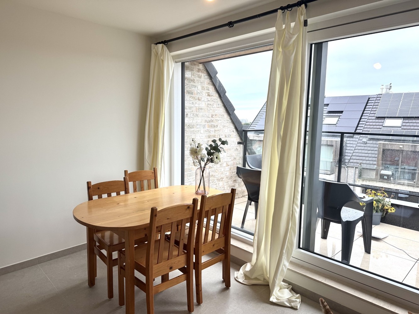 Appartement te huur in Lombardsijde met 1 slaapkamer - foto 3