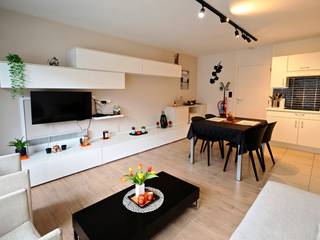 This recently built studio apartment under leasehold ownership features a bright living room with a terrace in the center of De Panne. Just steps...