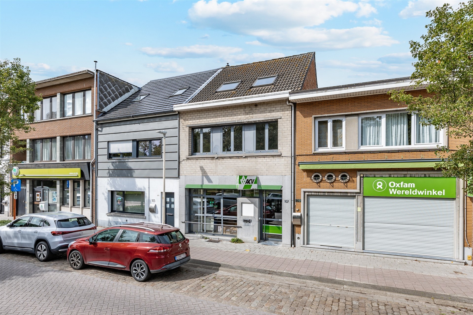 Veelzijdig kantoor met ruime parkeergelegenheid in Schoten - foto 2