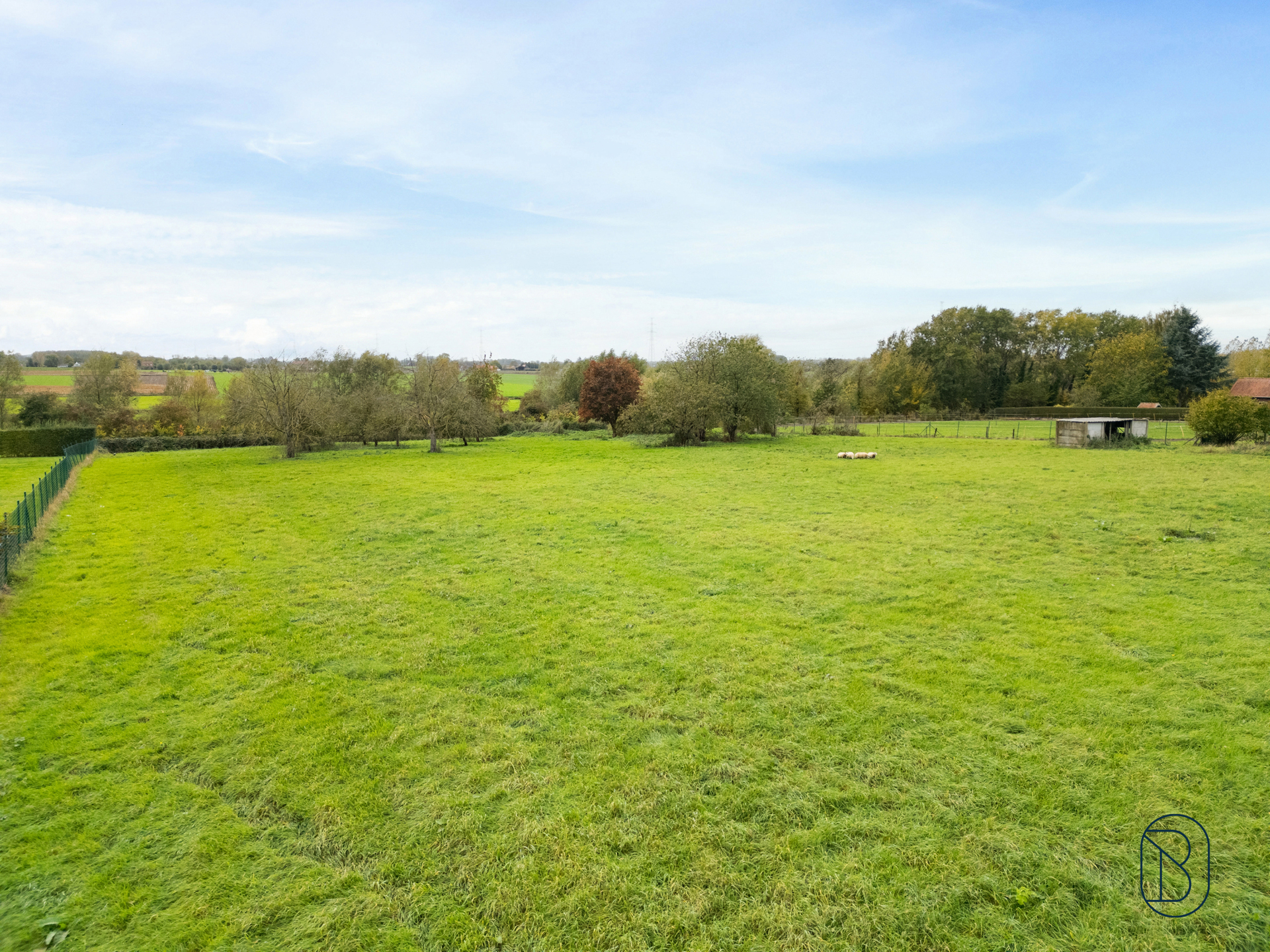 Bouwgrond van 8727m2 met prachtig zicht  - foto 1