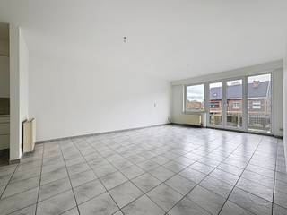 Bent u op zoek naar een gezellig appartement in Mechelen op enkele minuten van de vaart?Bekijk dan zeker dit appartement gelegen op de eerste...