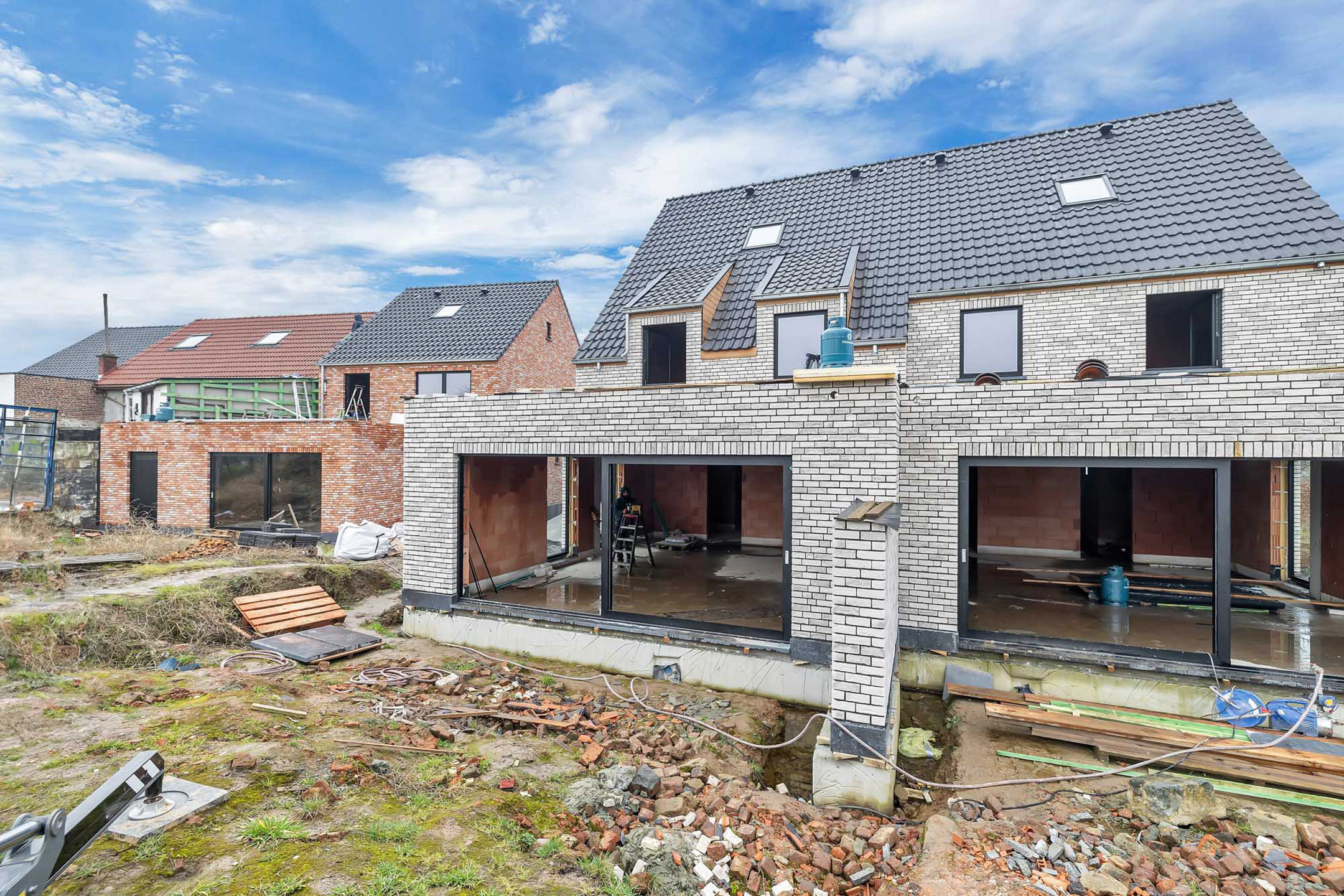 Halfopen nieuwbouwwoning op een prachtig perceel - foto 4
