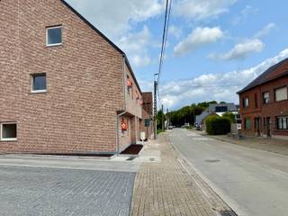 In het landelijke en rustige Opdorp (deelgemeente van Buggenhout) bevindt zich dit modern en energiezuinig nieuwbouwappartement residentie Hopveld...