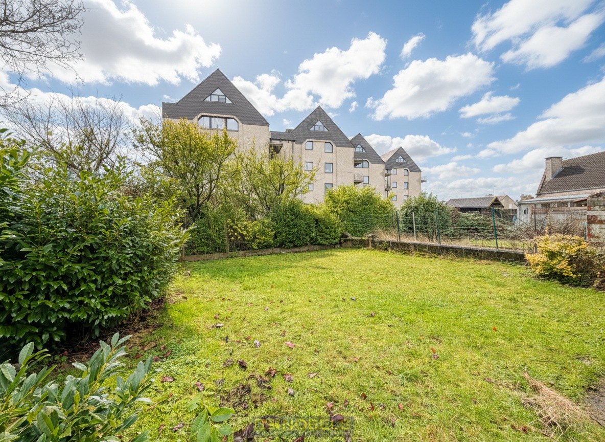 À vendre, maison semi-ouverte polyvalente avec potentiel de rénovation à Brakel ! - photo 3