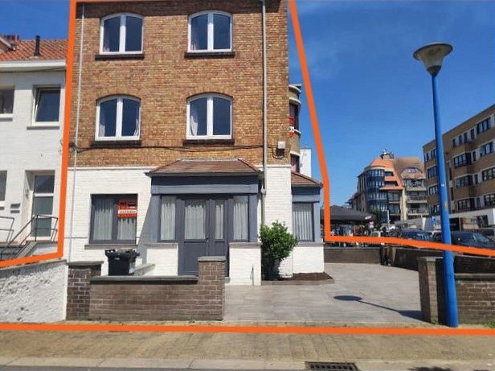 House for sale in Koksijde with 3 bedrooms - photo 1
