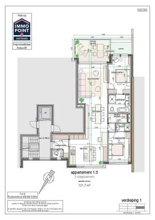 <p>‘Corali’, een exclusief en hedendaags nieuwbouwproject in het hart van Schilde. Dit kleinschalige nieuwbouwproject omvat 9 stijlvol afgewerkte appartementen, elk ontworpen met oog voor detail en een moderne architecturale uitstraling.<br /><br />APPARTEMENT 1STE VERDIEPING RECHTS.<br />121,7 m² bestaande uit inkomhal, leefruimte met open 14,70 m². <br />2 Slaapkamers, 2 badkamers, apart toilet en berging.<br /><br />Verplicht bij aan te kopen van 1 of meerdere ondergrondse autostaanplaatsen en kelderberging.<br /><br />BUDGETTEN<br />Keukens: € 17.500, -<br />Sanitair: € 10.100,-<br /><br />LEVERANCIERS<br />Sanitair: Desco<br />Keukens: Augustijns keukens<br />Tegels: RG tegel<br /><br />BIJZONDERHEDEN<br />Lift, schrijnwerk 'Reynaers' aluminium, videofoon, individuele vloerverwarming via warmtepomp, ventilatietype “D”, zonnepanelen.<br /><br />POSITIEVE ASPECTEN<br />Energielabel “A”<br />Zéér veel lichtinval<br />Ruime afwerkingsbudgetten voorzien<br />Gelegen in het centrum van Schilde<br />Grondaandeel en constructie mogelijk aan 6% BTW<br />Betaling slechts bij oplevering (geen Wet Breyne)!<br /><br />TOTAAL PRIJS 6% BTW<br />€ 521.105 <br />+ € 31.266 BTW 6%<br />__________<br />€ 552.371 *<br /><br />OF<br /><br />TOTAAL PRIJS 21% BTW<br />€ 521.105 <br />+ € 109.432 BTW 21%<br />__________<br />€ 630.537 *<br /><br />* Prijzen exclusief notariskosten en aansluitingskosten nutsvoorzieningen.<br />* Prijzen exclusief aandeel in de kosten voor de basisakte: Deze bedragen € 850 incl. BTW per appartement.<br /><br /><br /></p>
<p><strong> </strong></p>