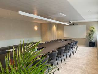 Espace de bureaux / polyvalent prêt à l’usage de 134 m² à louer, idéalement situé le long de la très fréquentée Leuvensesteenweg (N2) et à...