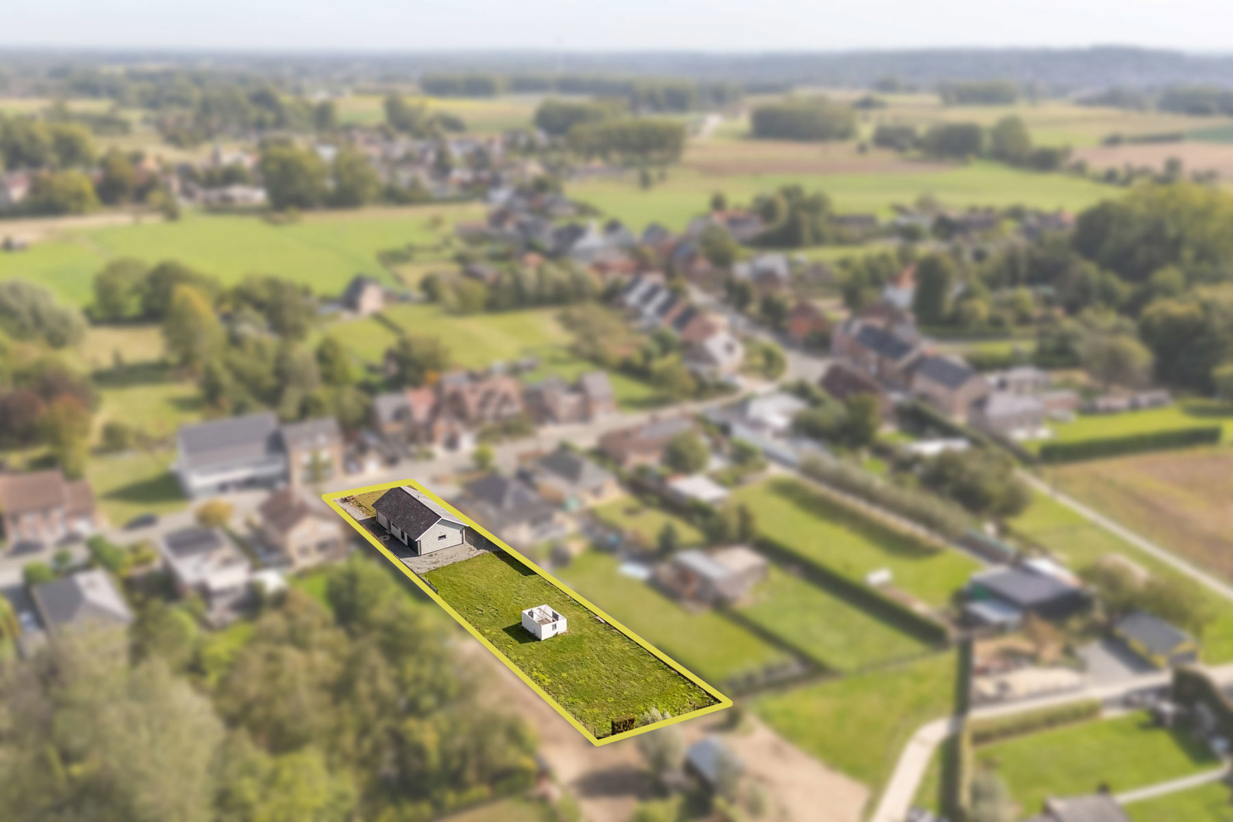 Prachtig gelegen bouwgrond met vergunde plannen. - foto 5