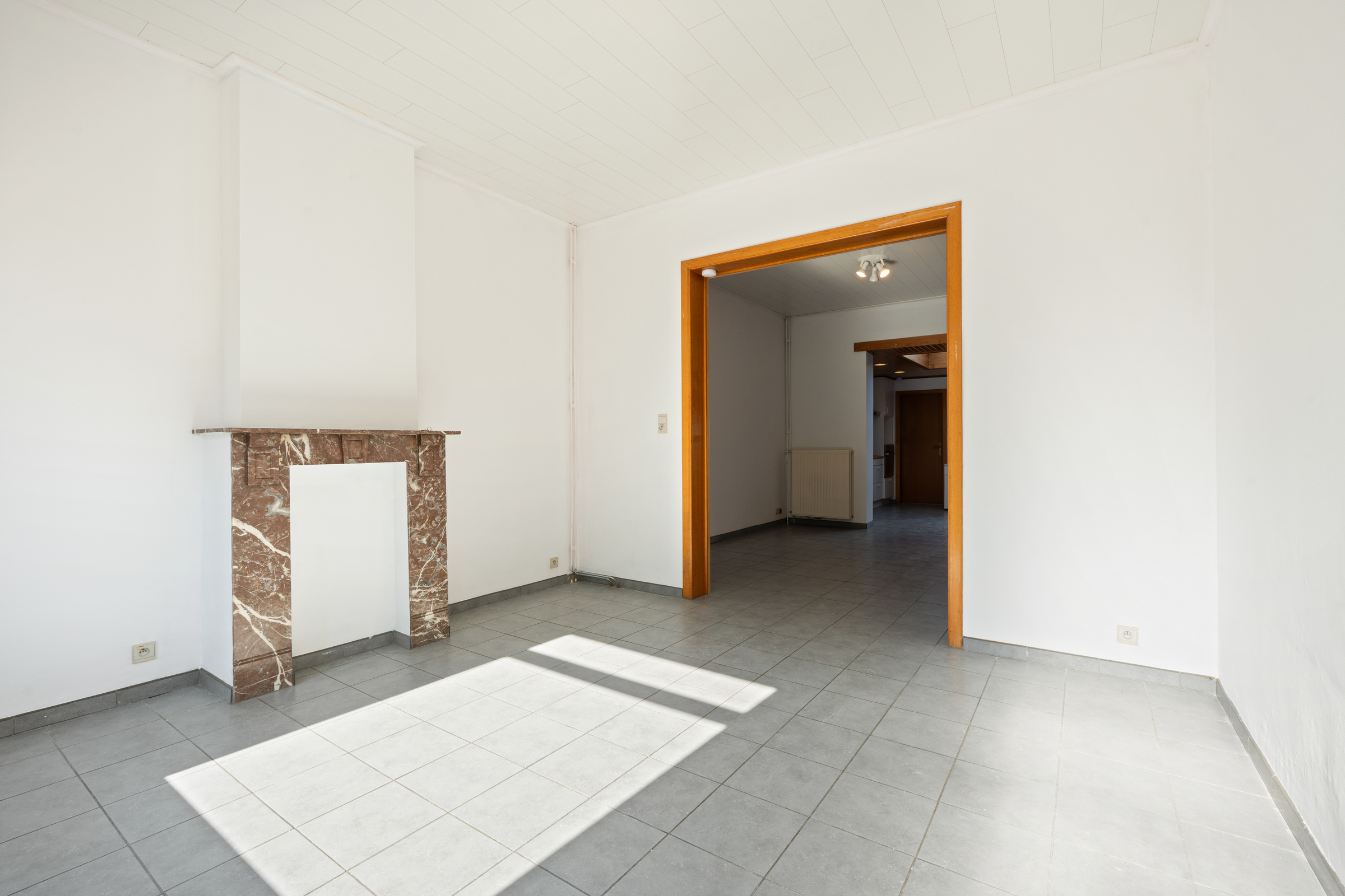 Te koop in Meise, gezellige gesloten starterswoning. - foto 4