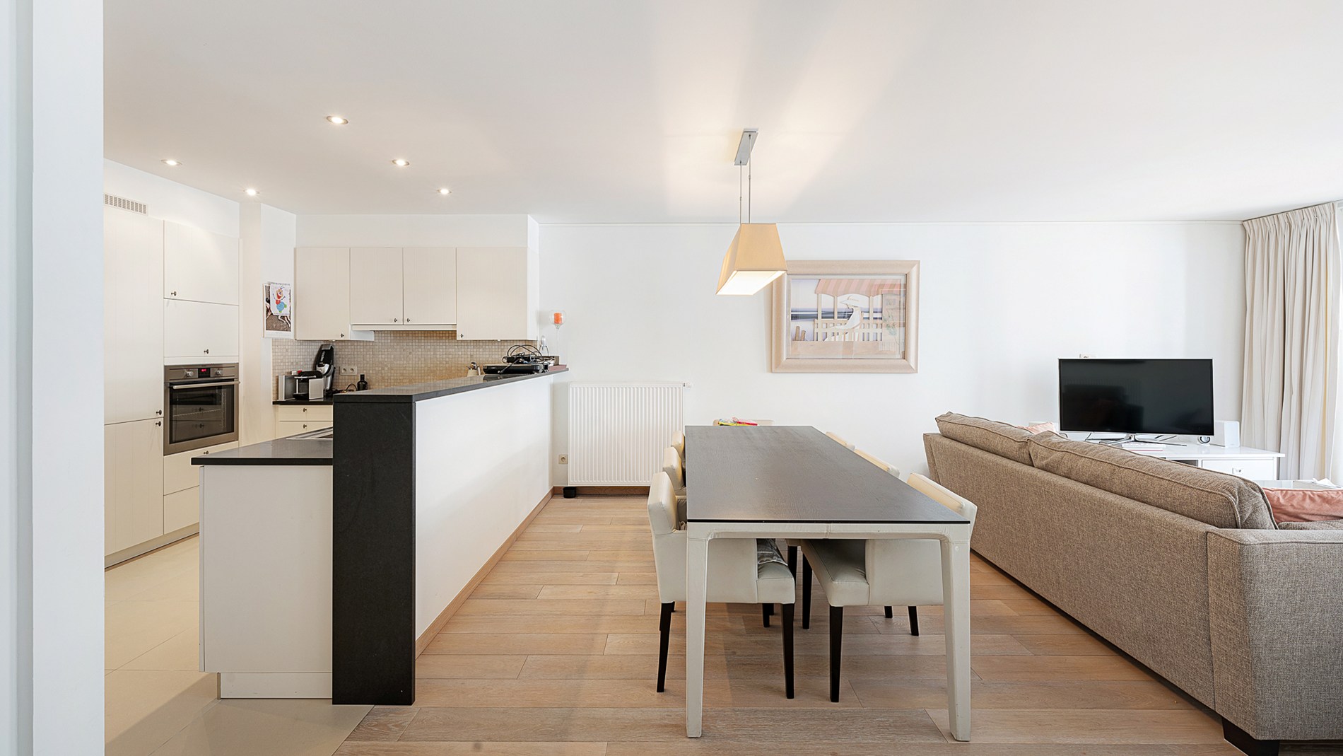 Appartement spacieux avec 3 chambres - photo 5