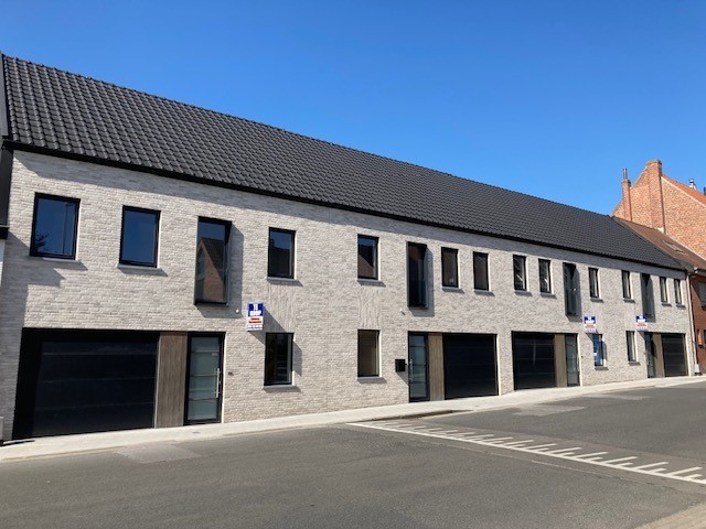 Huis te koop in Poperinge met 3 slaapkamers - foto 1