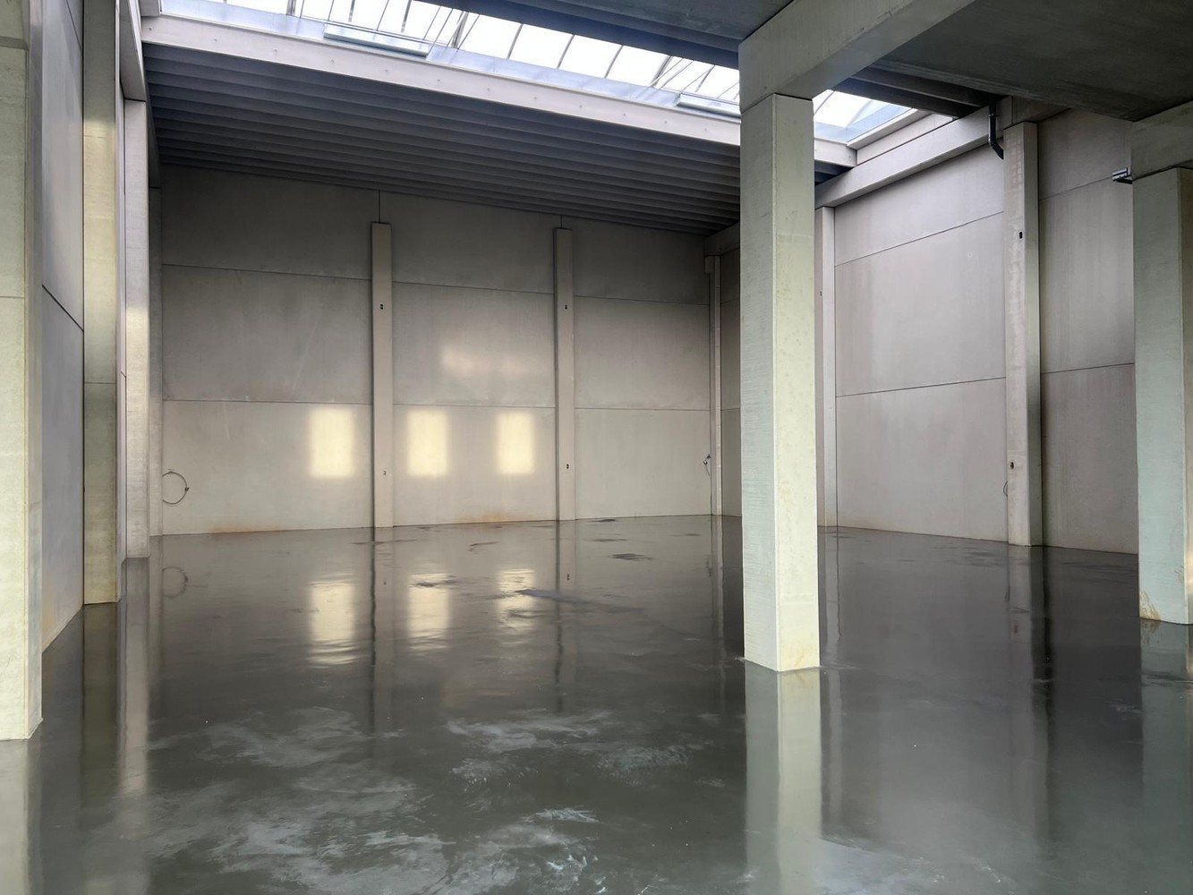 Nieuwbouw bedrijfsunit van 400 m2 op knappe site te huur! - foto 3