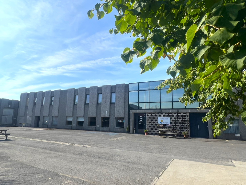 bedrijfsgebouw in Diksmuide - foto 1