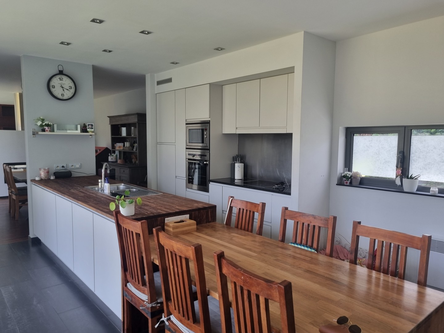 Prachtige, moderne villa gelegen op een perceel van 2.425m² met prachtig uitzicht - foto 3