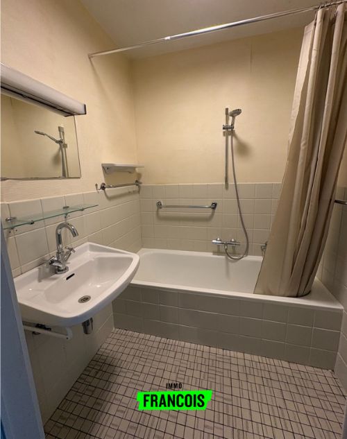 Lichtrijk appartement te huur in Kortrijk! - foto 4