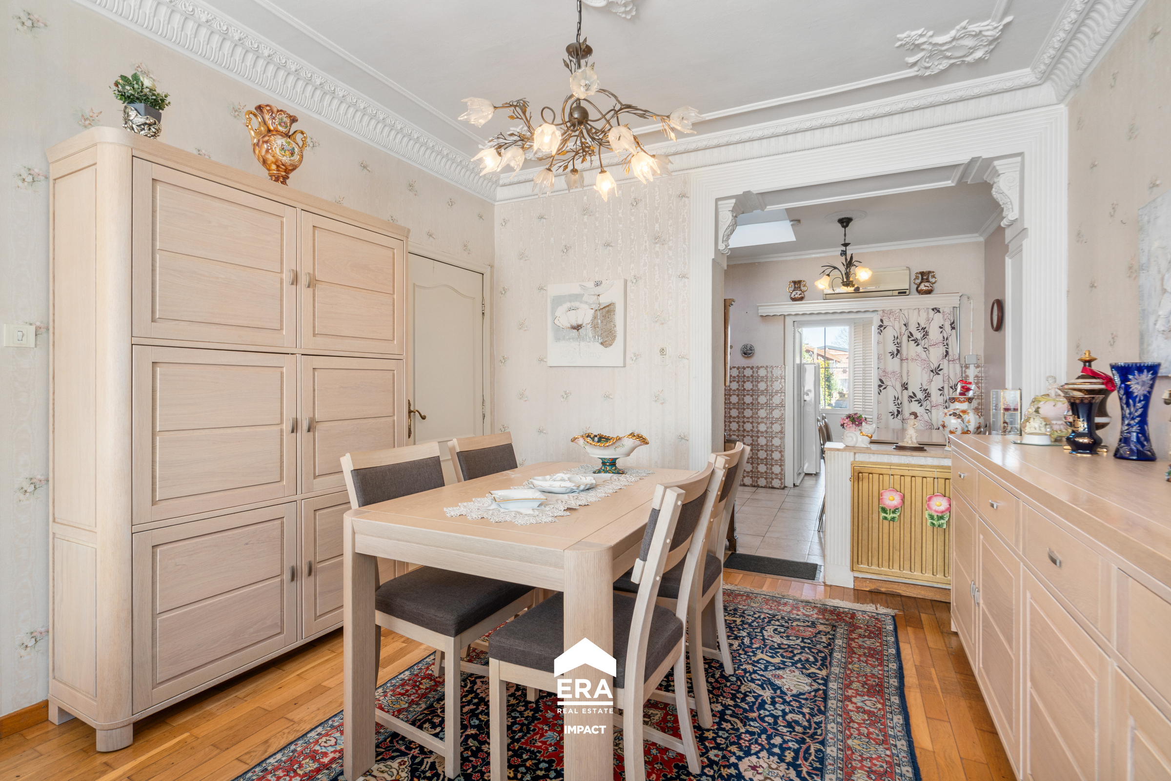 Vernieuwde arbeiderswoning nabij Maaseik centrum met garage - foto 4