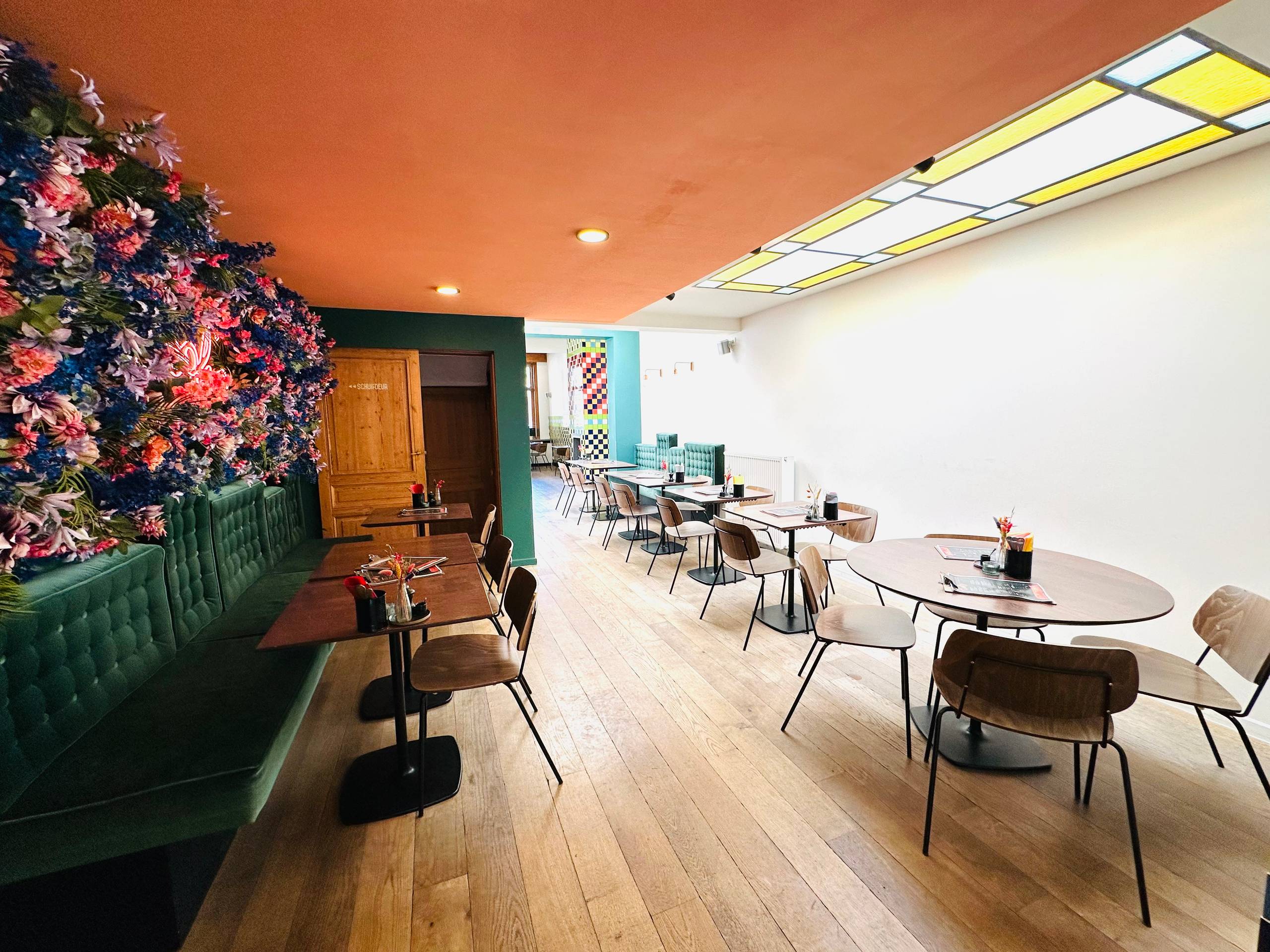 Commercial for sale in Roeselare with 2 bedrooms - photo 5