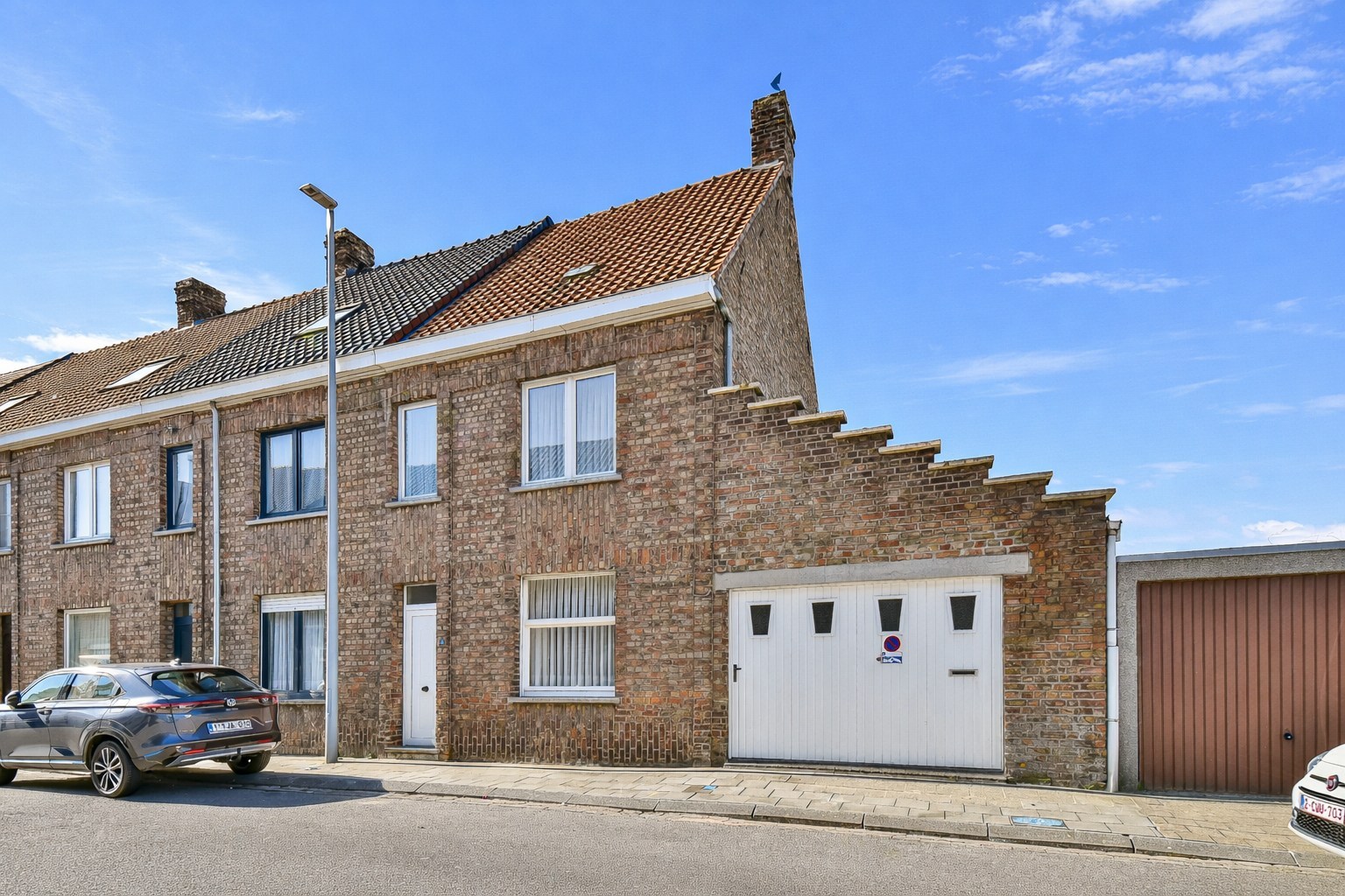 Te renoveren woning op rustige en centrale ligging - foto 1