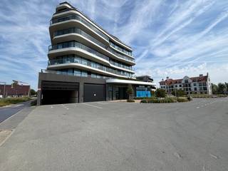 Garage for sale in Knokke-Heist