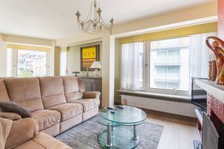 [[ DIT PAND NEEMT DEEL AAN DE ERA OPEN HUIZEN DAG OP 13/6 VAN 14:30 TOT 15:30 ]] TE KOOP: mooi onderhouden appartement in het centrum van Wenduine en...