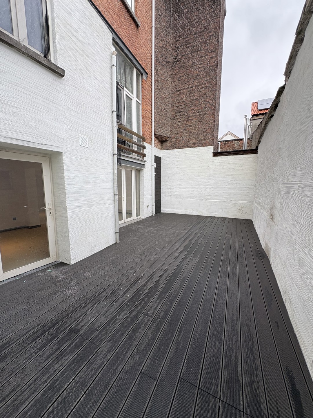 Gerenoveerd appartement met terras aan het Zuid! - foto 4