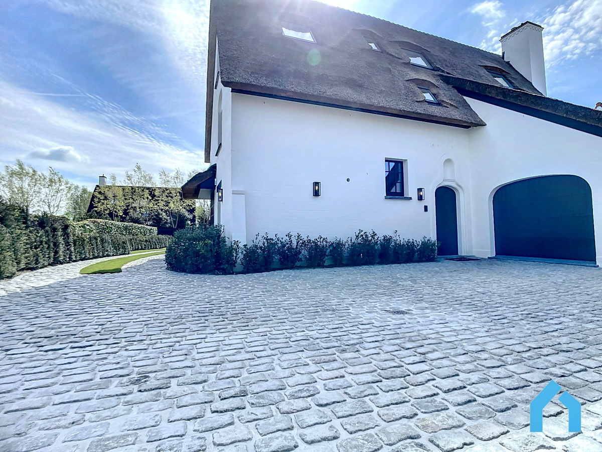 House for sale in Knokke-Heist with 6 bedrooms - photo 3