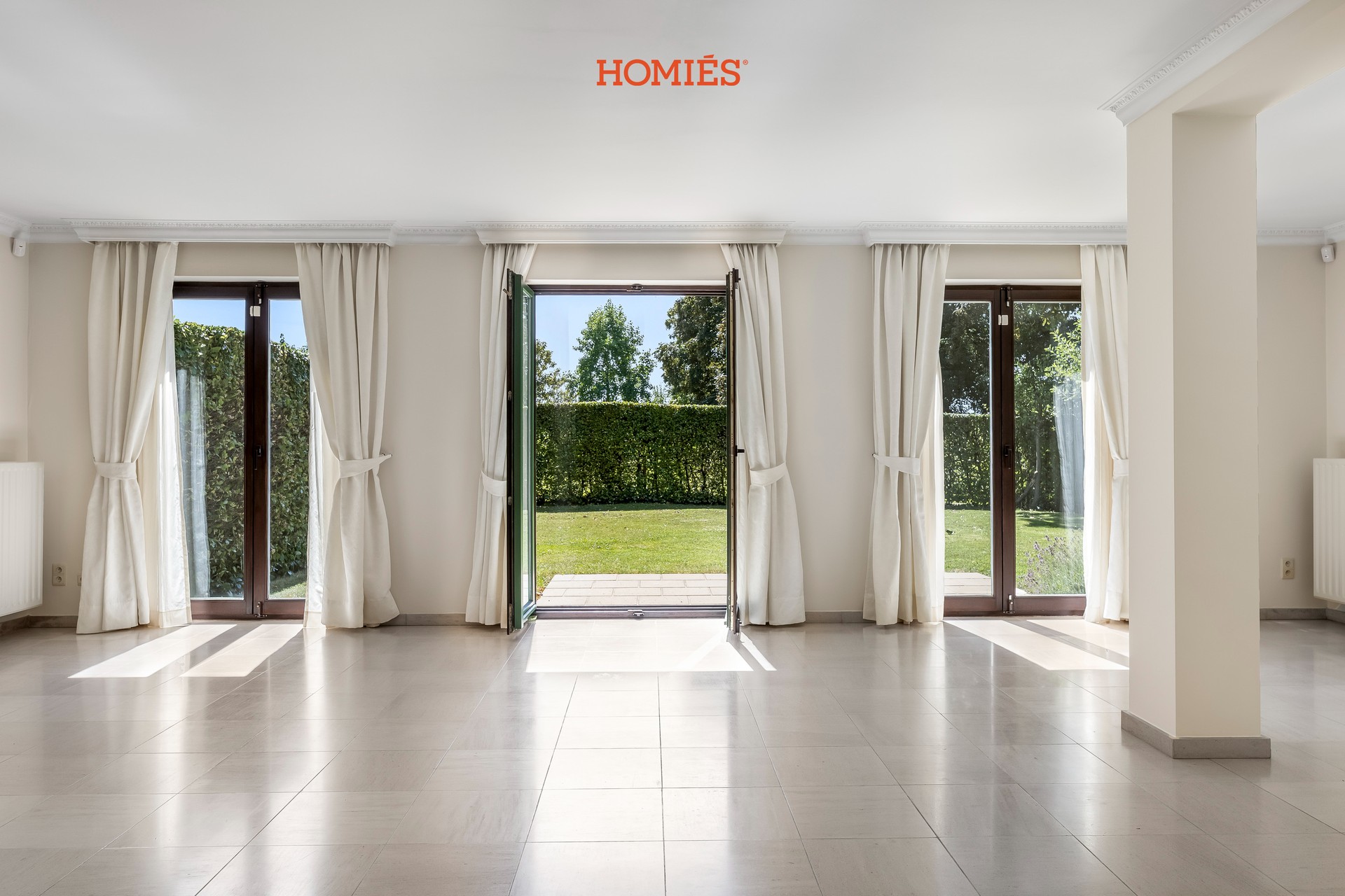 Ruim gelijkvloersappartement met zonnige privatieve tuin en veel privacy - photo 4