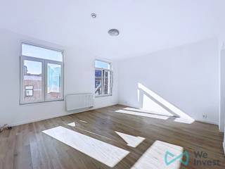 Informatie en bezichtigingen: 02 315 77 22 of per e-mail naar maxime.l@weinvest.beWe Invest biedt u exclusief deze duplex aan, gelegen aan de...