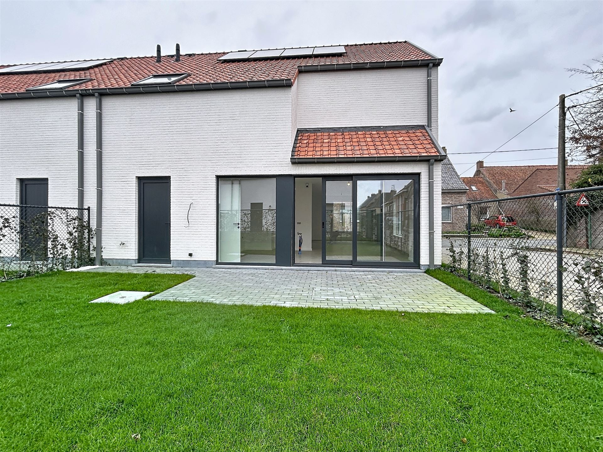 Halfopen nieuwbouwwoning - foto 5