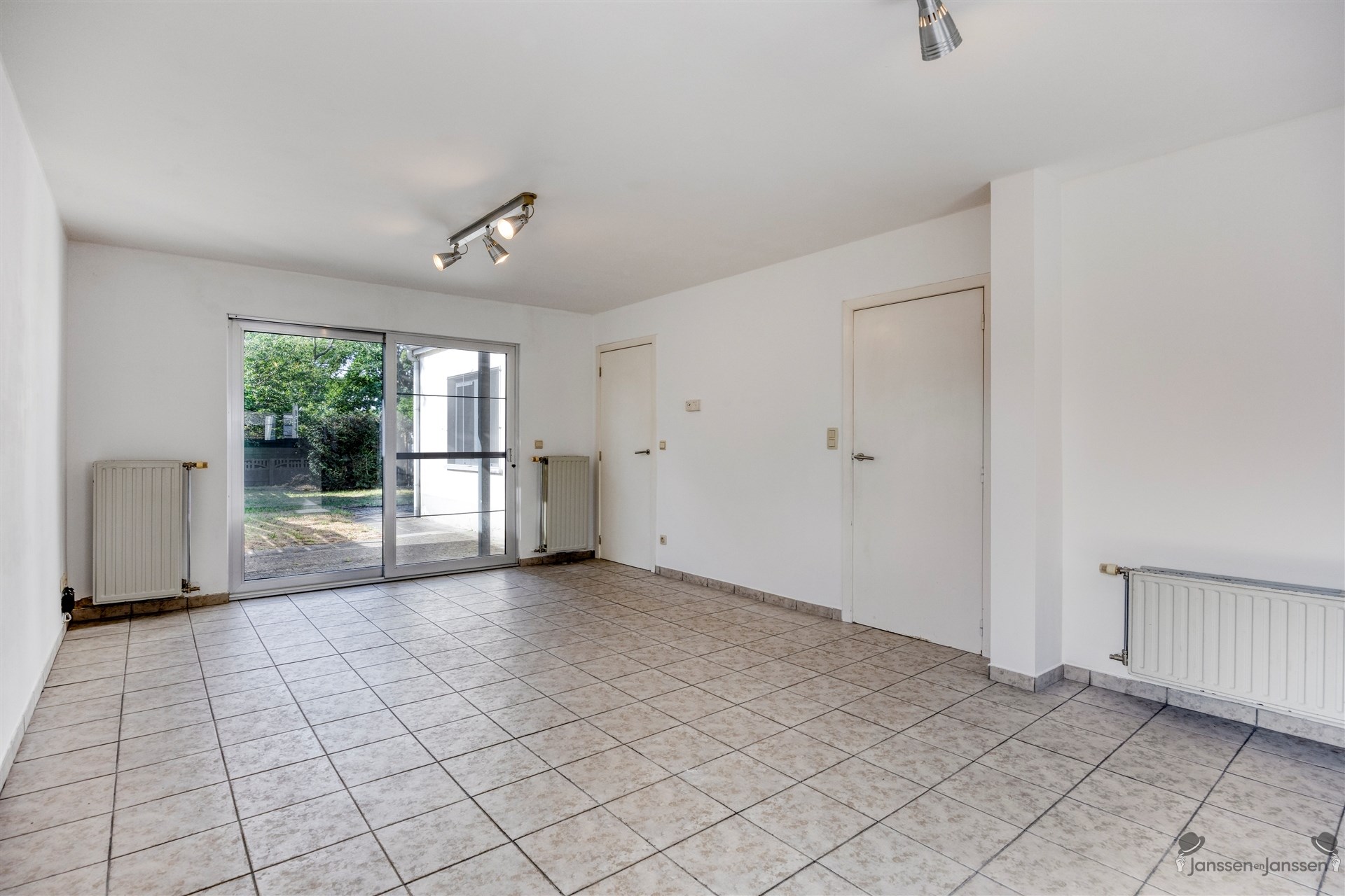 Rustig gelegen gelijkvloers appartement te Leopoldsburg - foto 5