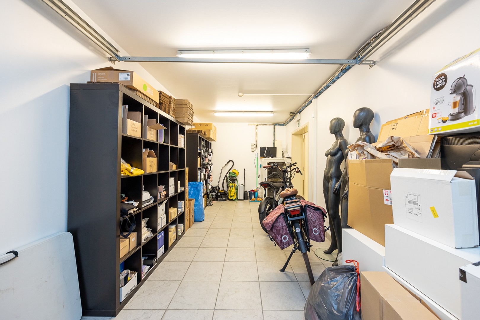 VERHUURD HANDELSPAND MET GARAGEBOX - foto 5