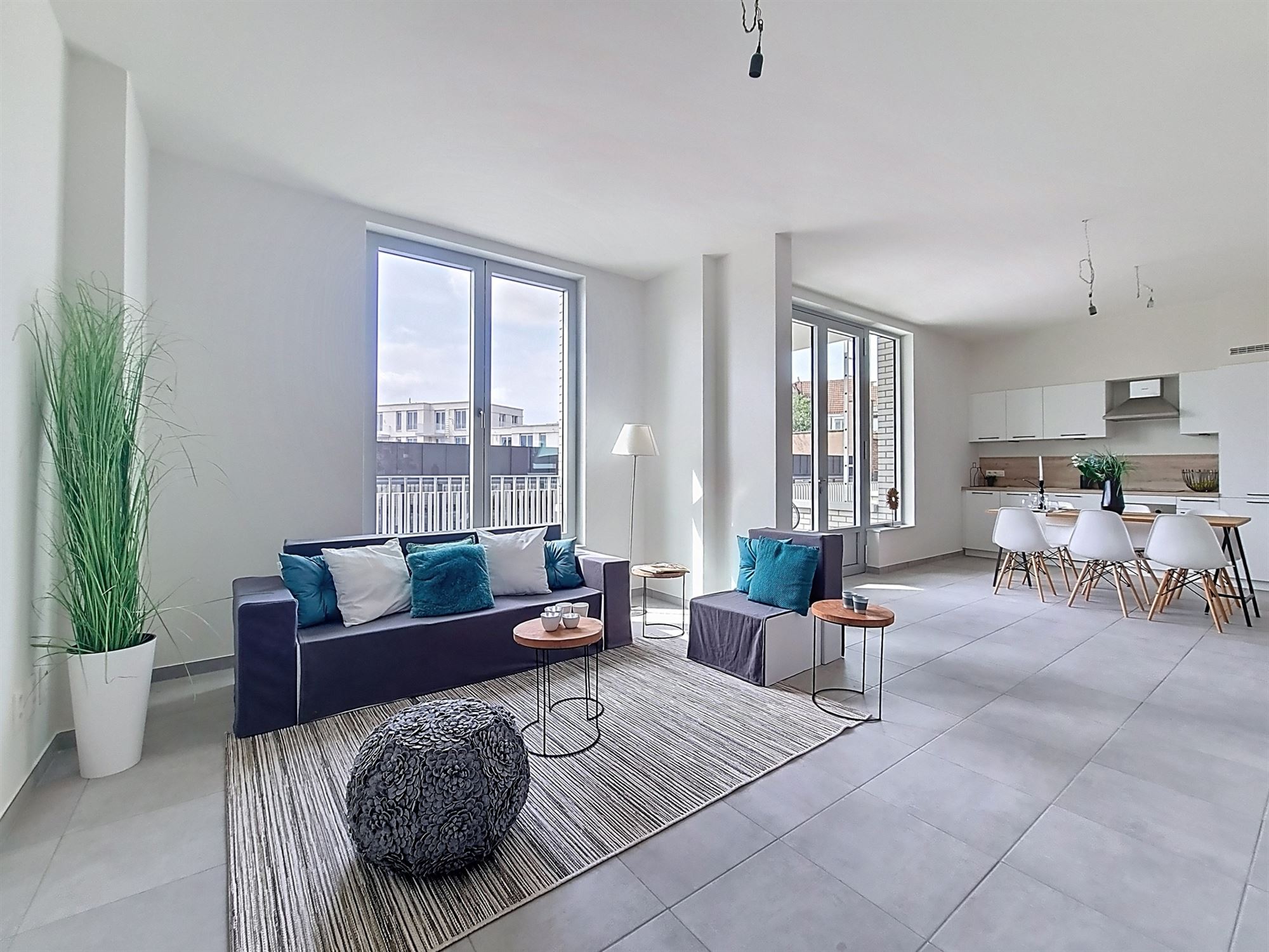 KNAP APP. MET 2 SLKS + TERRAS OP EEN TOPLOCATIE IN ANTWERPEN - foto 2
