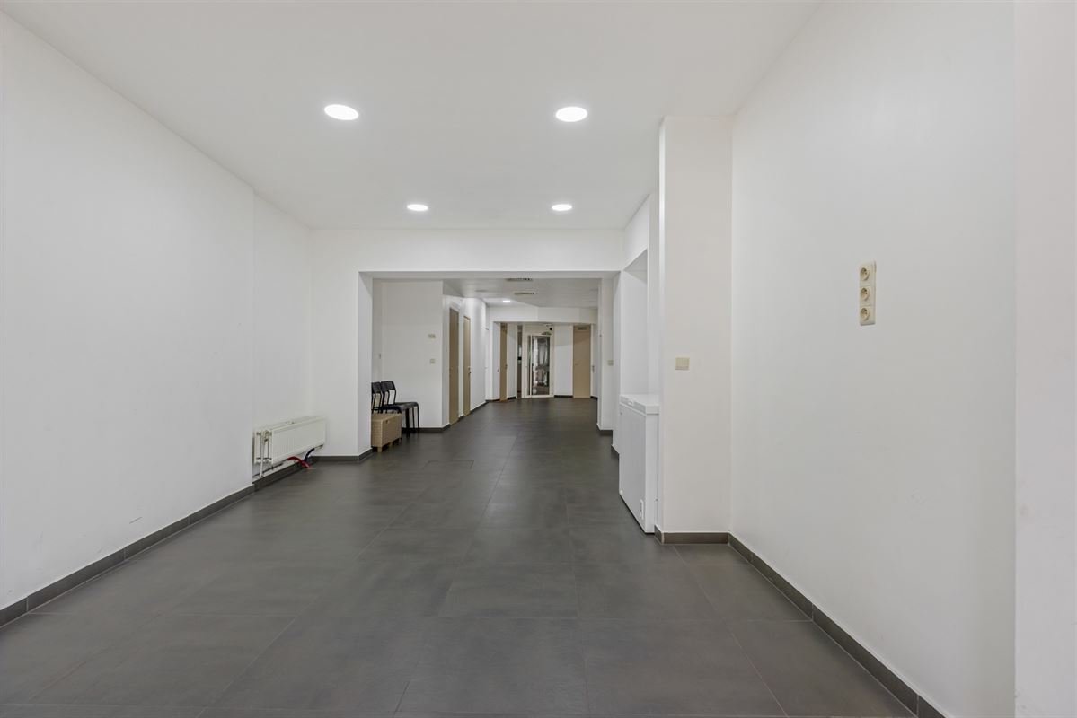 Appartement à vendre à Boom avec 4 chambres - photo 3