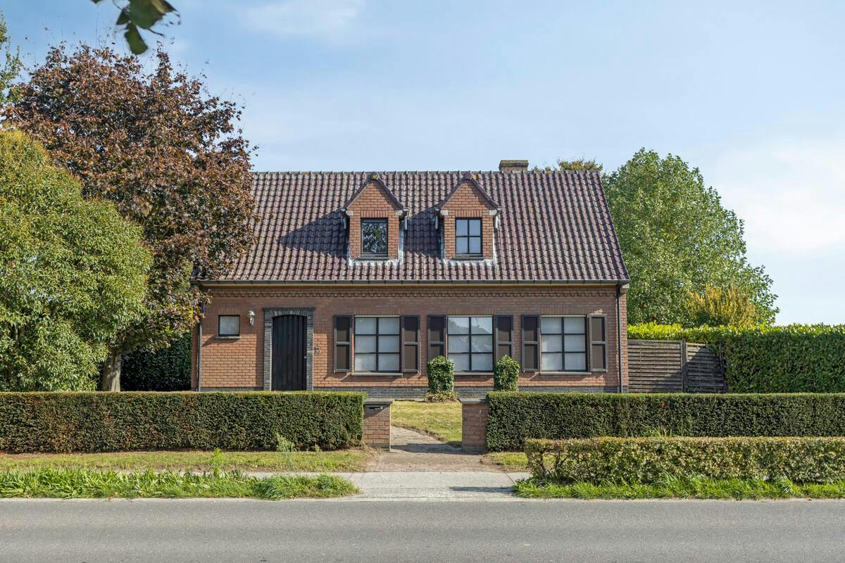 Spacious open building in Zomergem for sale - photo 2