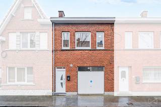 House for sale in Ath