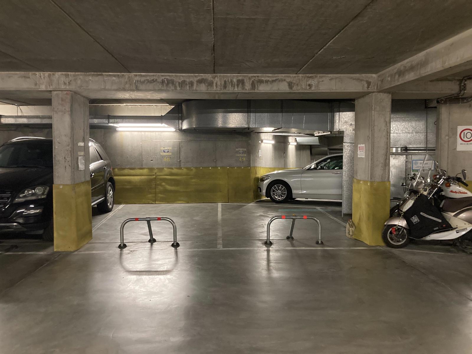 Garage à vendre à Woluwe-Saint-Lambert - photo 1