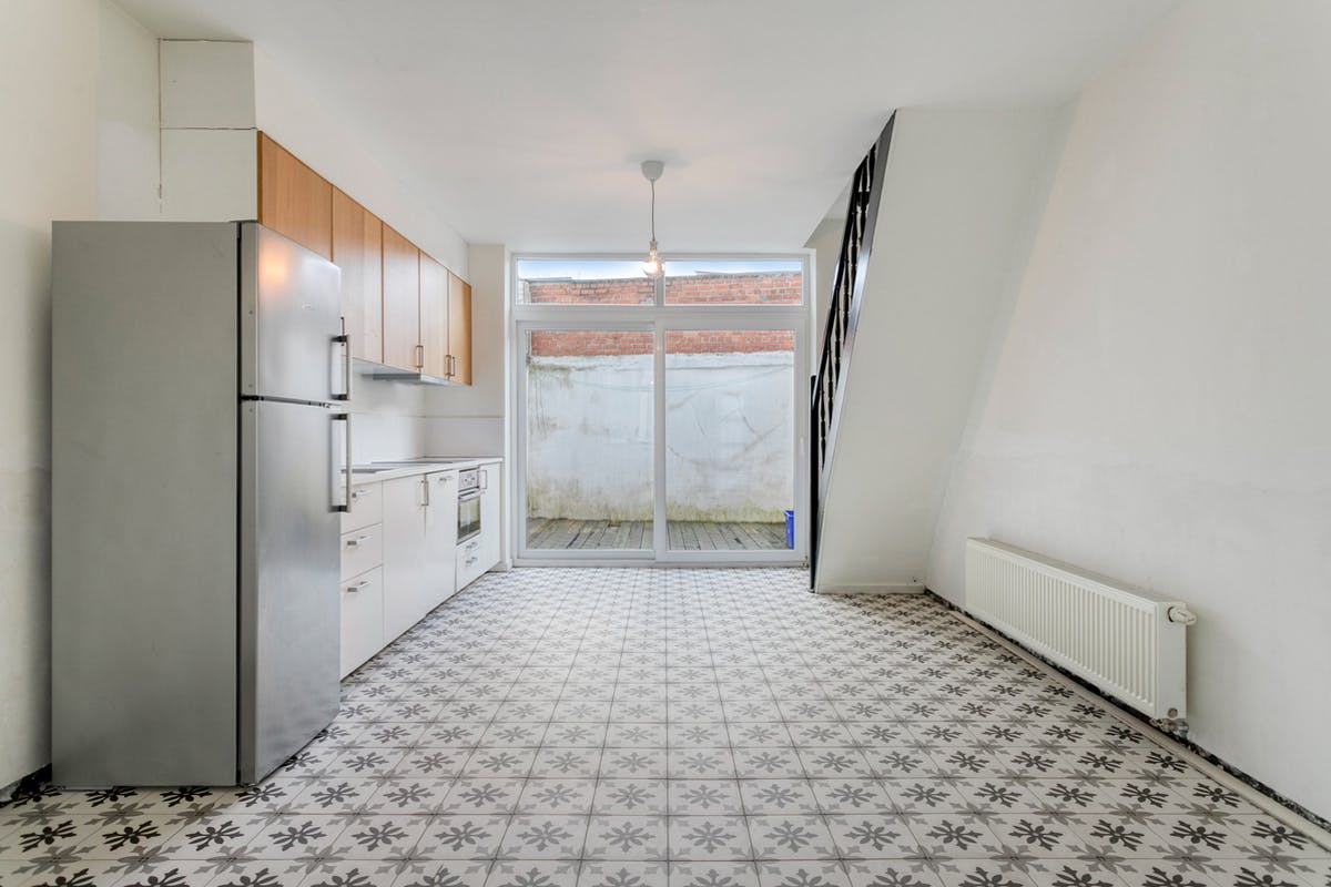 Maison confortable à vendre avec deux chambres et cour à Gand - photo 2