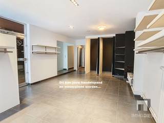 Commercial à vendre à Beringen