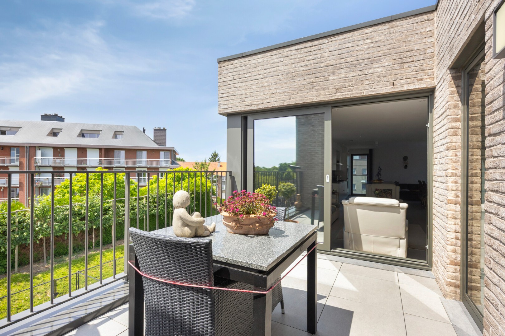 Ruime penthouse met 2 dakterrassen en garage - nabij centrum Tongeren - foto 5