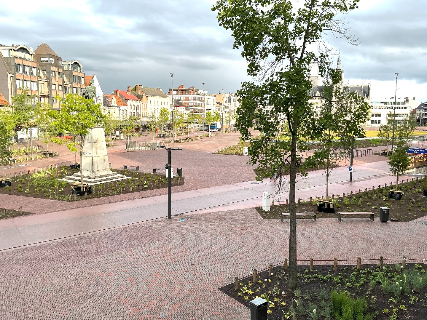 Apartment for sale in Sint-Niklaas with 3 bedrooms - photo 2