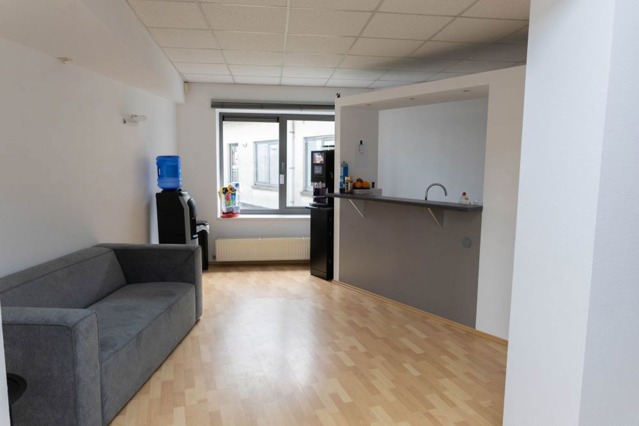 Kantoor te huur op de 1ste verdieping - foto 4