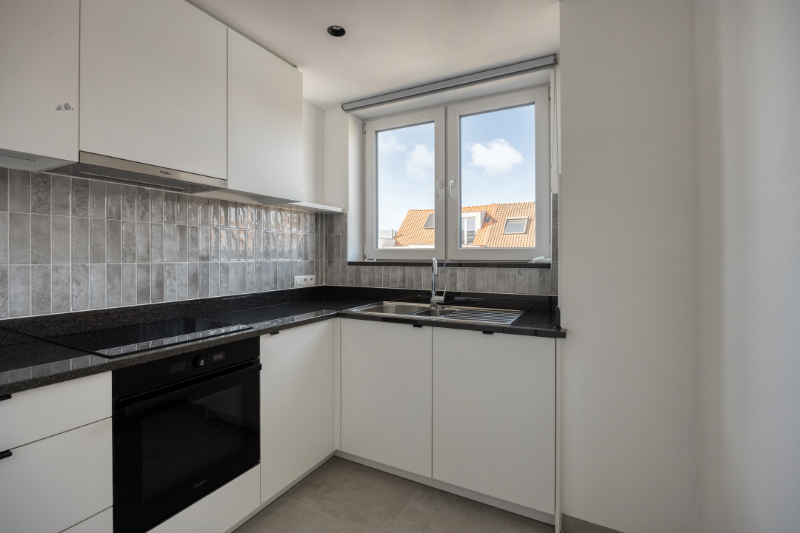 Volledig nieuw gerenoveerd appartement - foto 5