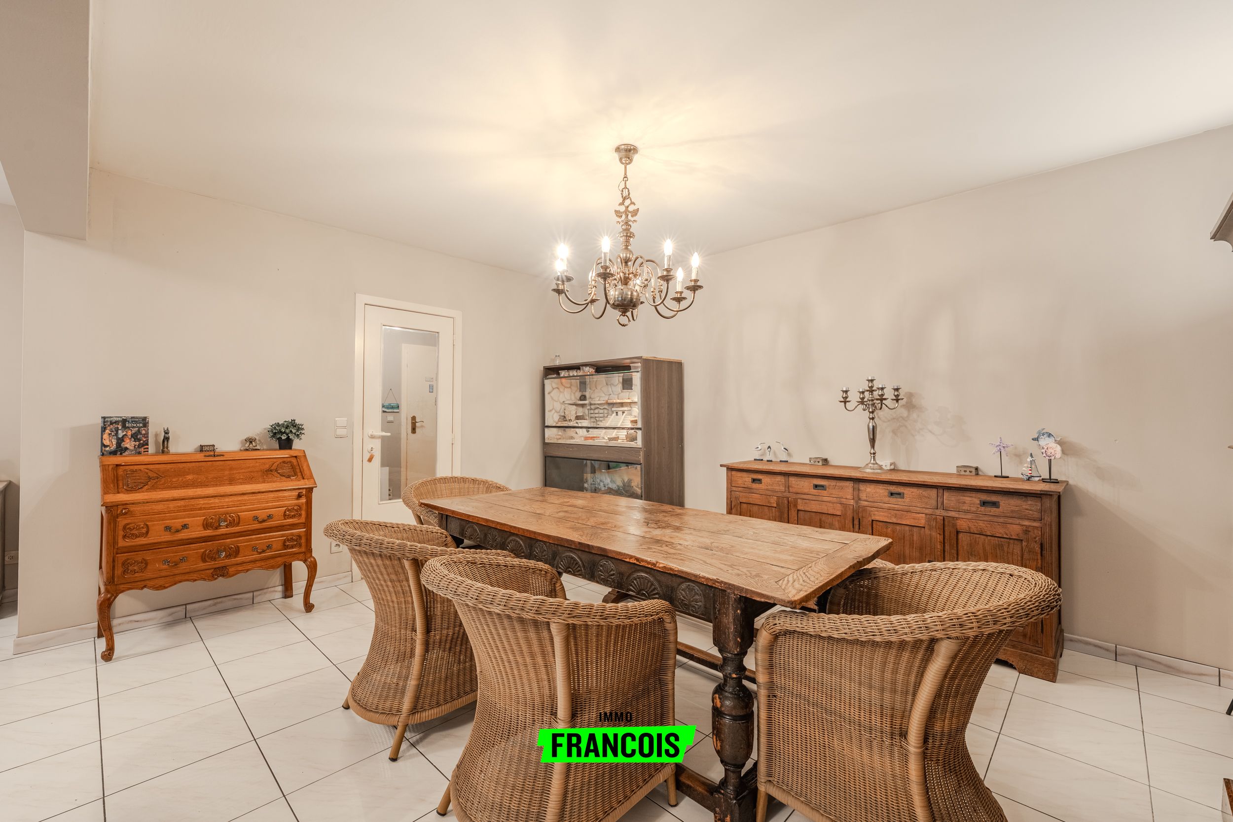 Appartement à vendre à Ostende avec 3 chambres - photo 2